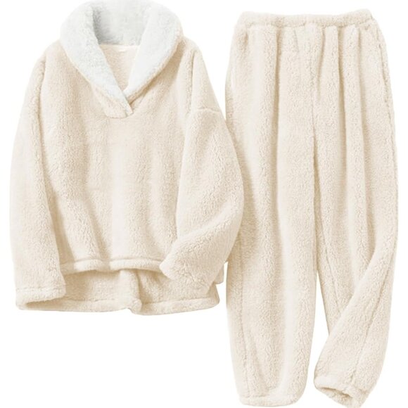 Fluffy Plush Pajama Set Oversized Loose Fit Lounge Wear with Pockets